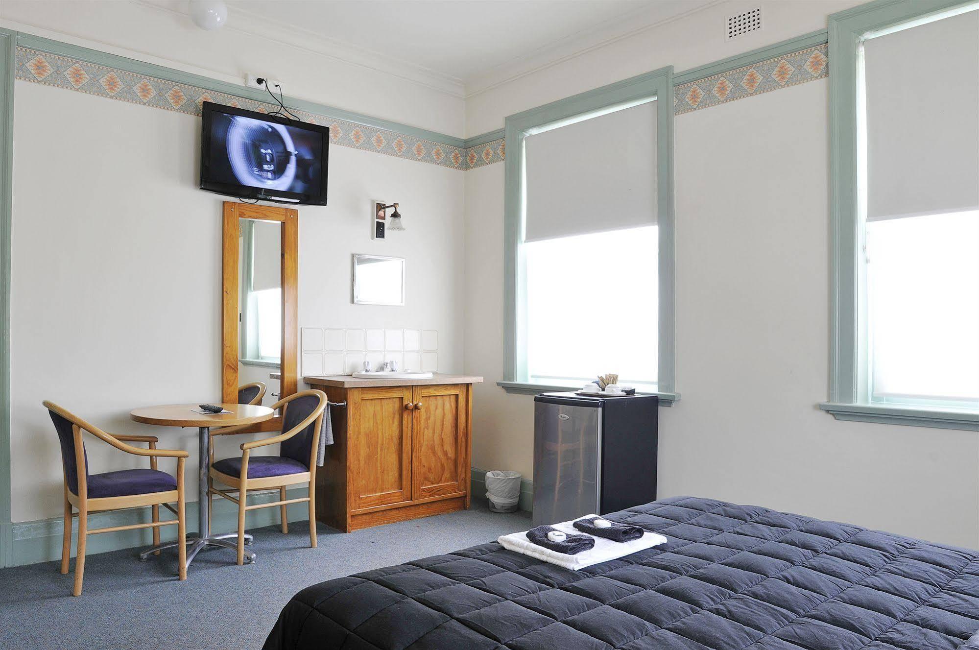 Hotel Gosford Eksteriør bilde
