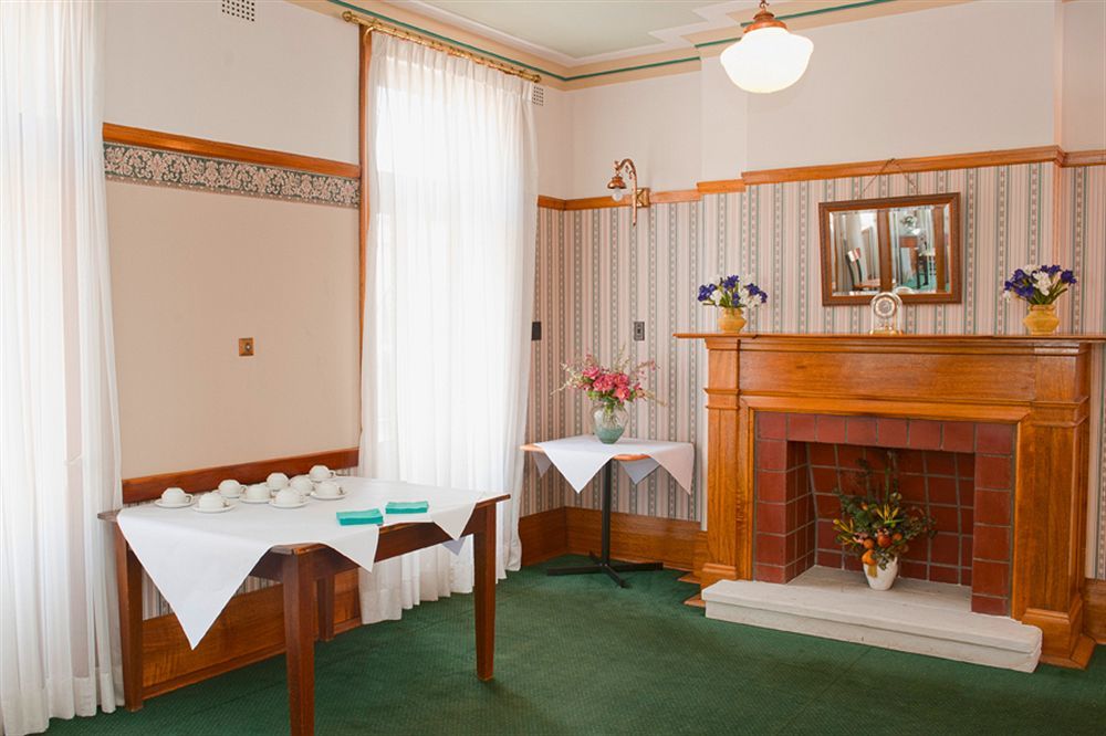 Hotel Gosford Eksteriør bilde
